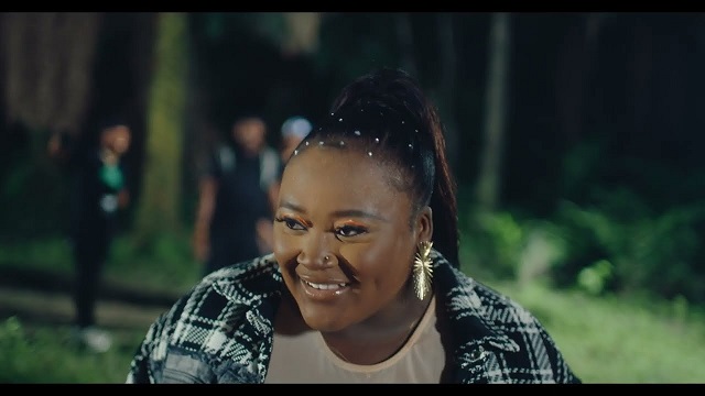 Lade – Adulthood Na Scam (Video)