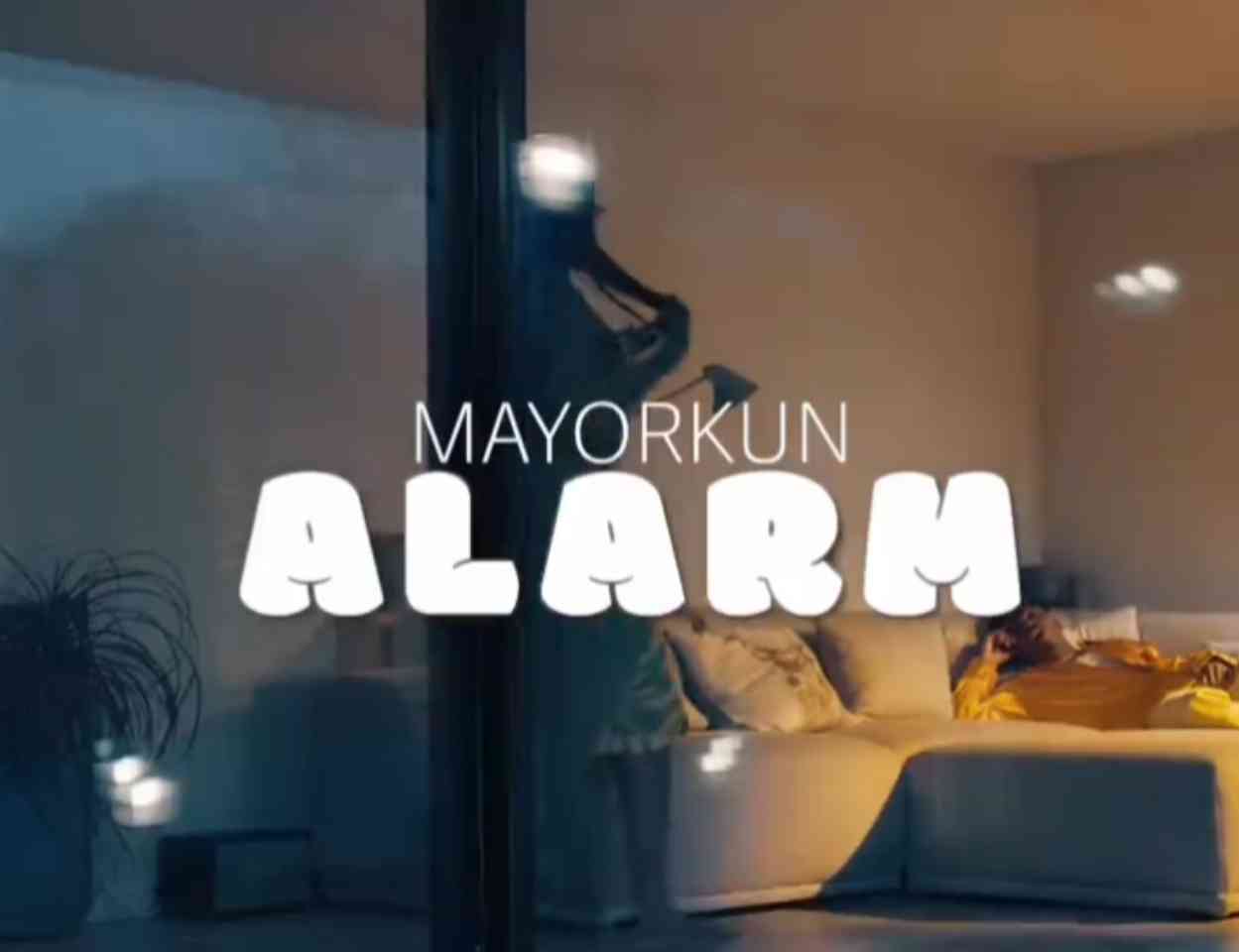 Mayorkun – Alarm