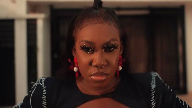 Niniola – Memories (Video)