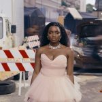 Simi – Stranger (Video)